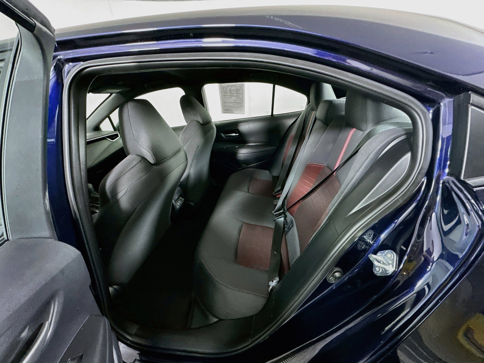 Used 2025 Toyota Corolla SE FWD image 26