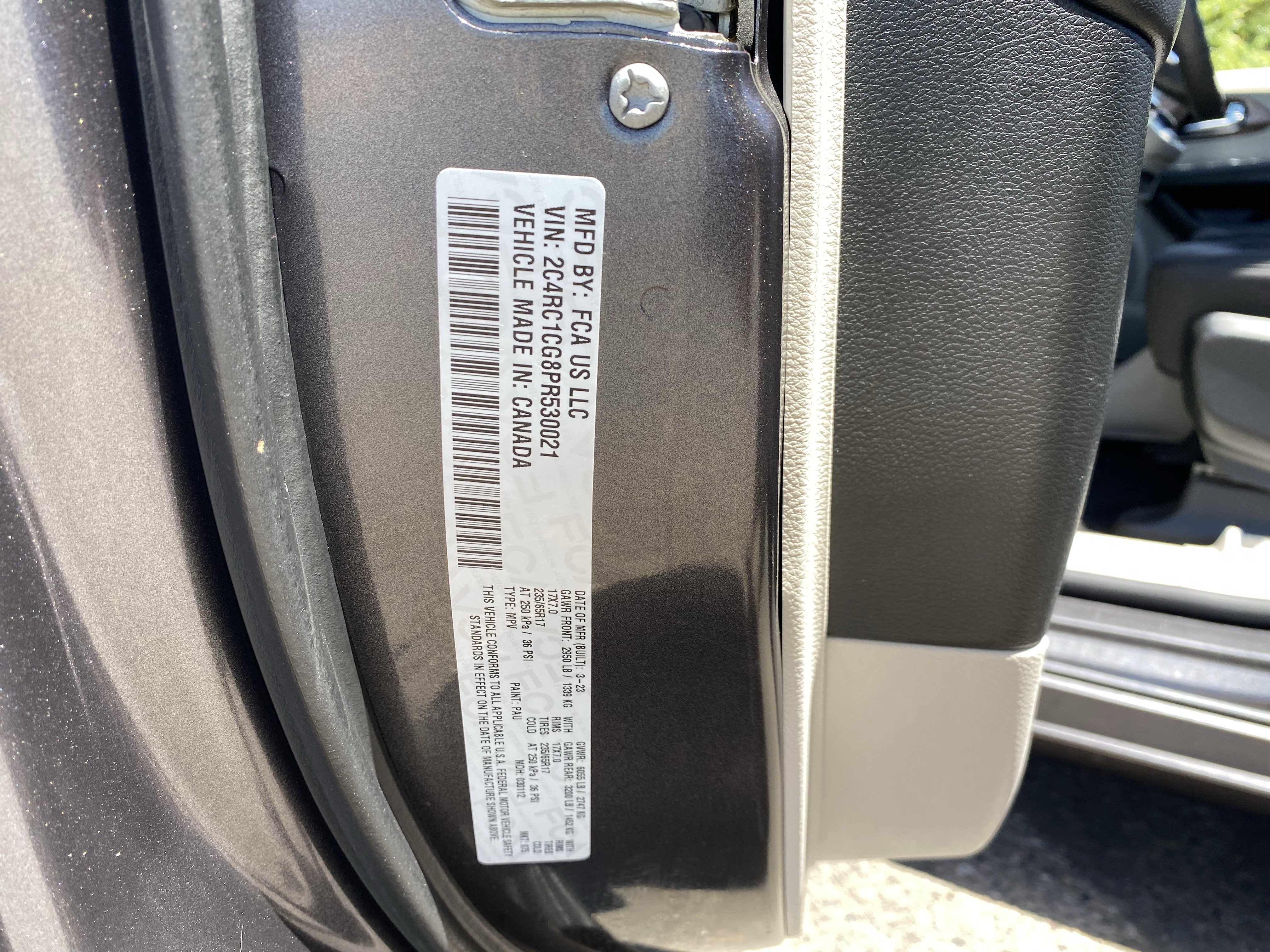 Used 2023 Chrysler Voyager LX FWD image 33