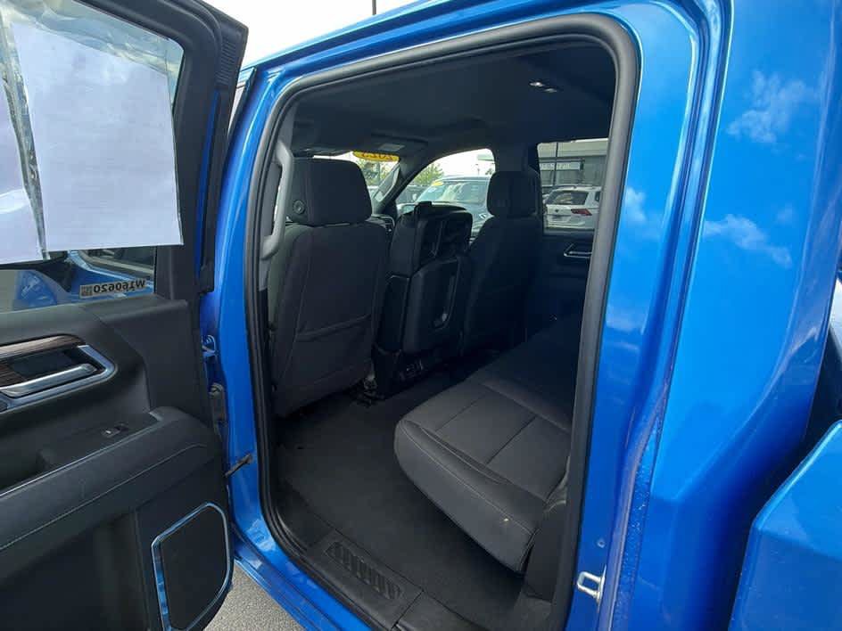 Used 2025 Chevrolet Silverado 1500 LT AWD/4WD image 17