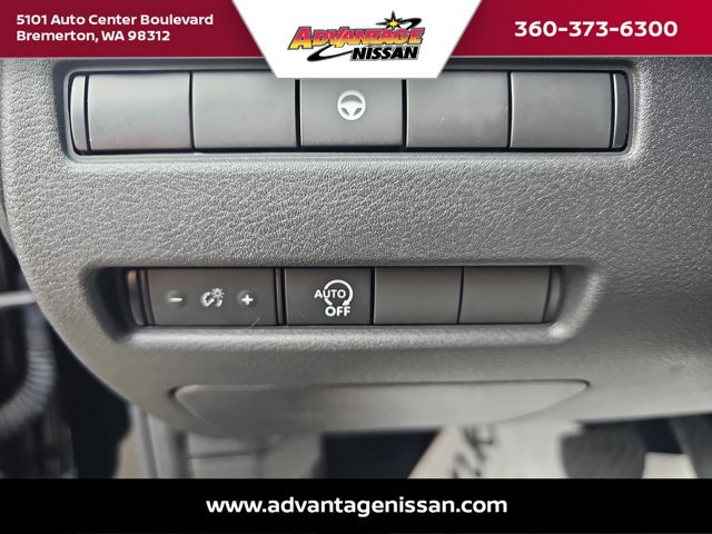 Used 2023 Nissan Rogue SV image 10