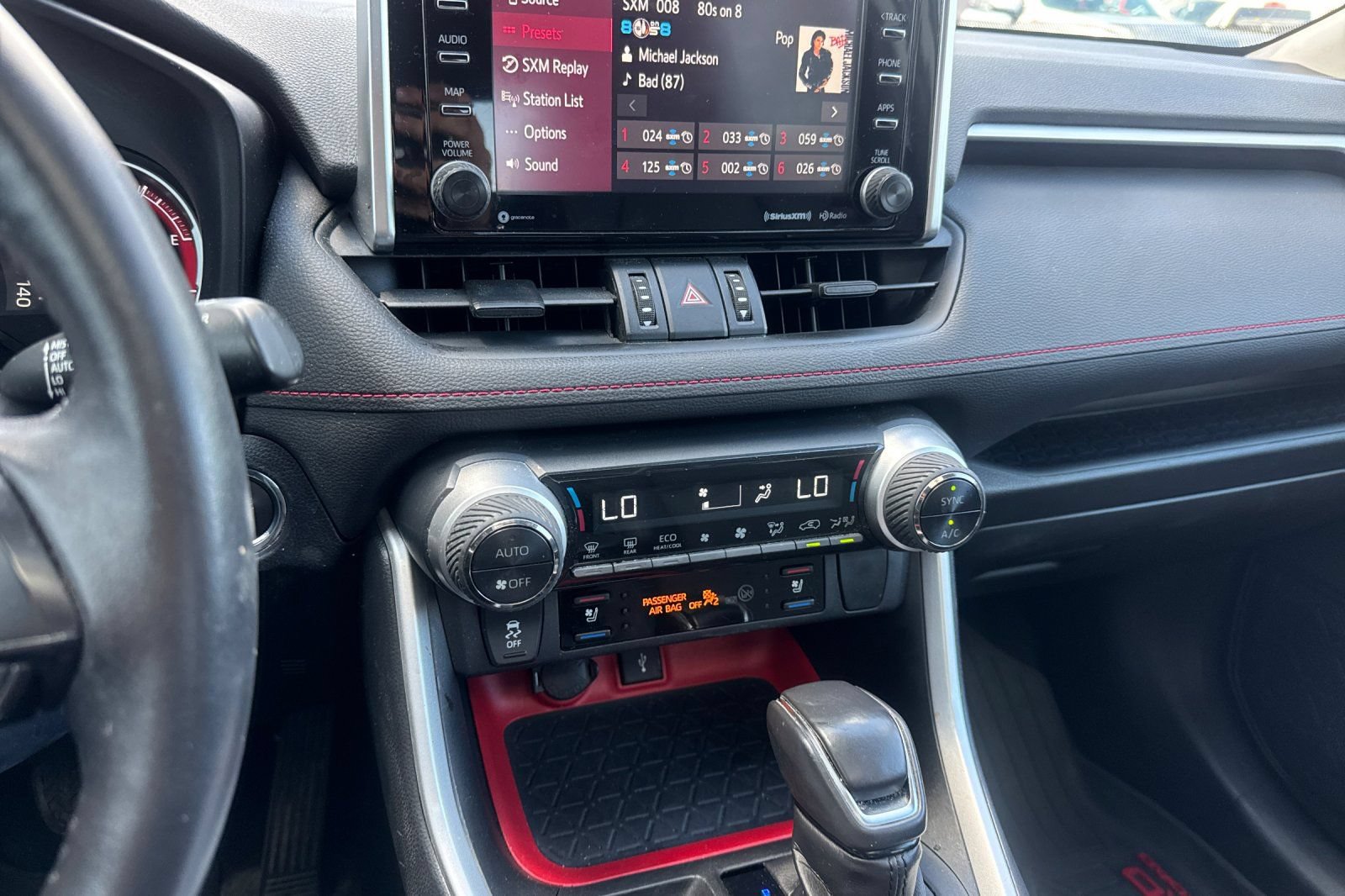 Used 2020 Toyota RAV4 TRD Off-Road w/ TRD Off-Road Weather Package AWD/4WD image 28