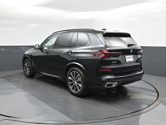 New 2026 BMW X5 xDrive40i w/ M Sport Package image 5
