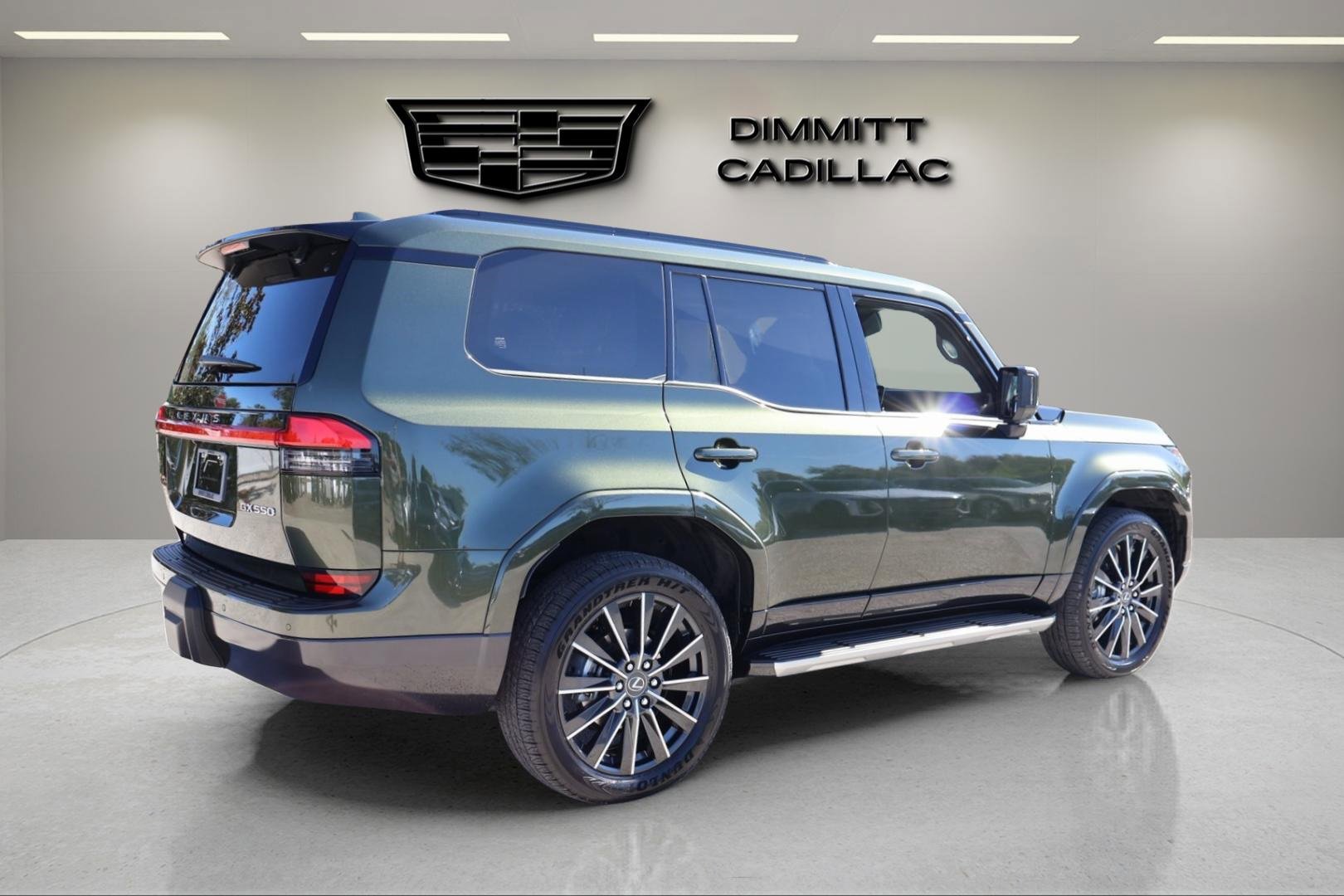 Used 2025 Lexus GX 550 image 5