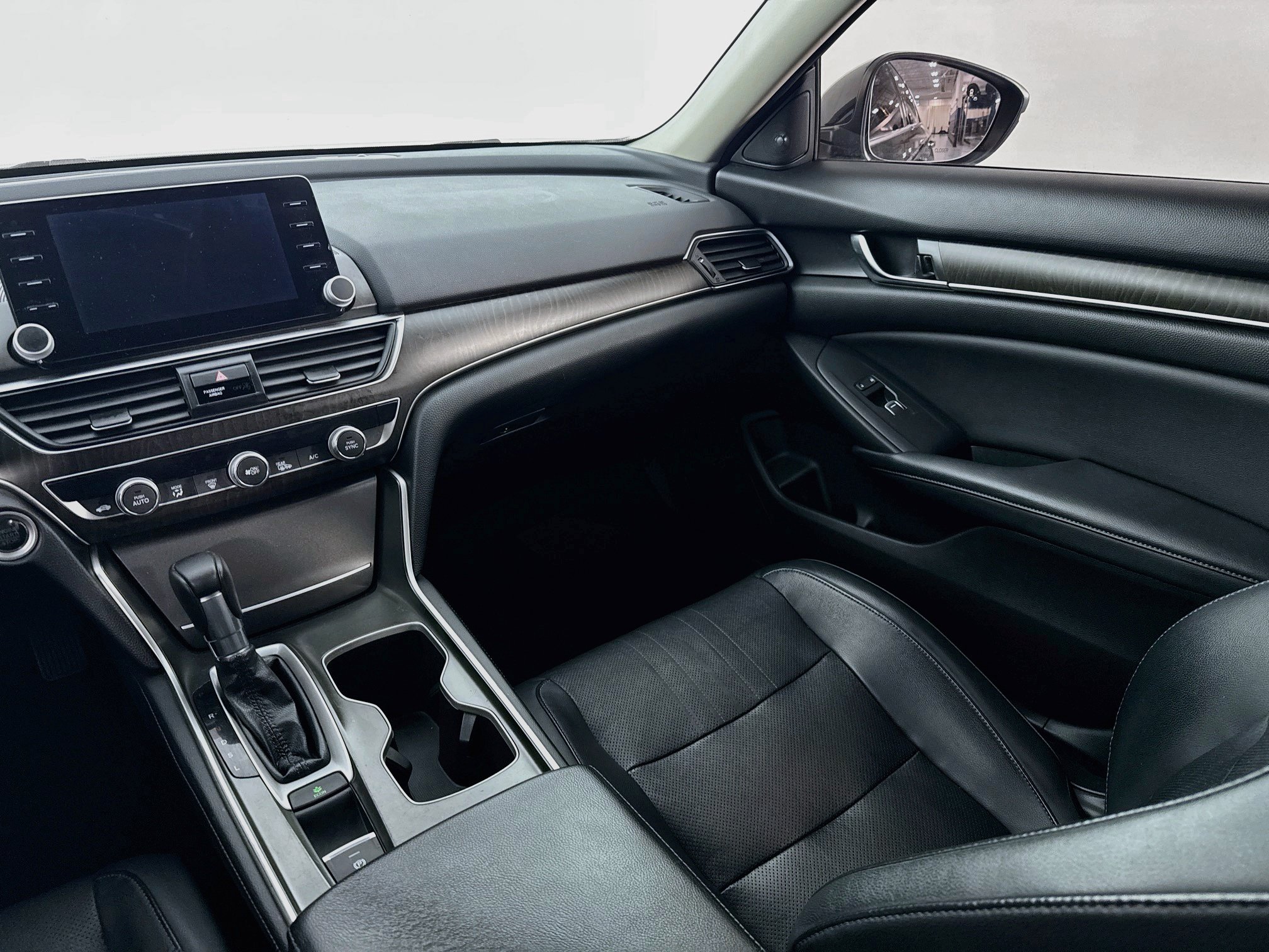 Certified 2018 Honda Accord EX-L image 23