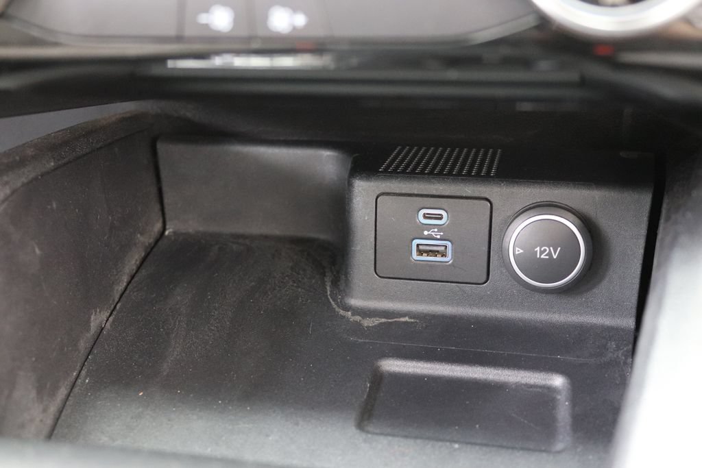 Used 2021 Ford Escape SE FWD image 22