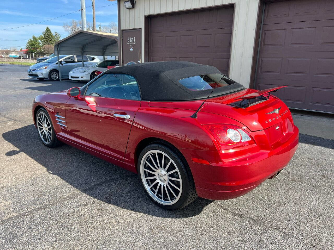 Used 2007 Chrysler Crossfire Convertible w/ Special Edition Group image 9