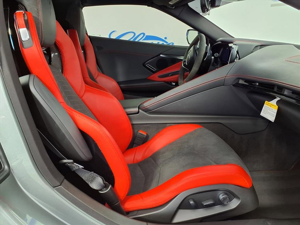 Used 2024 Chevrolet Corvette Stingray Preferred Cpe w/ Stealth Interior Trim Package image 10