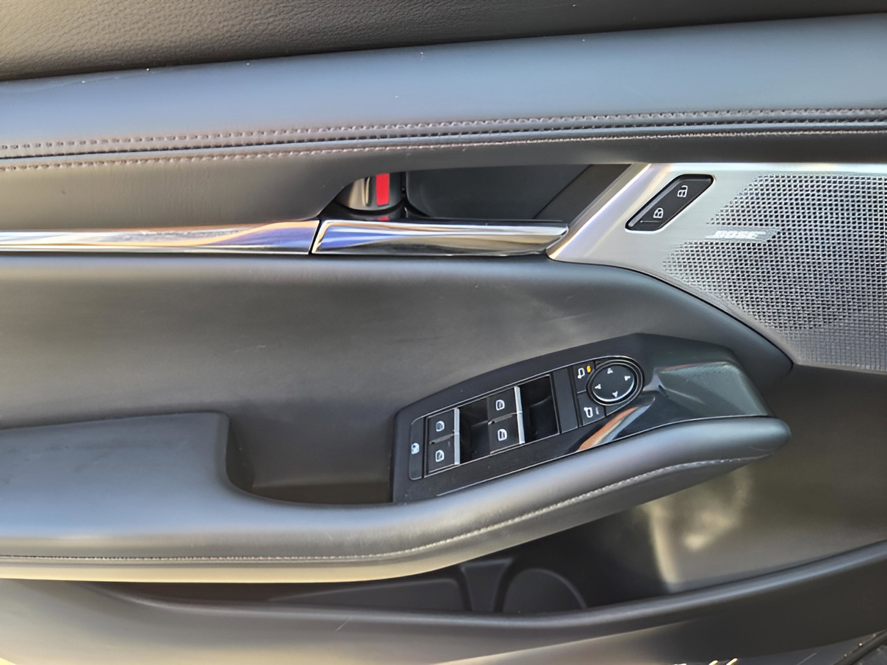 Used 2023 MAZDA MAZDA3 Hatchback w/ Appearance Package image 26