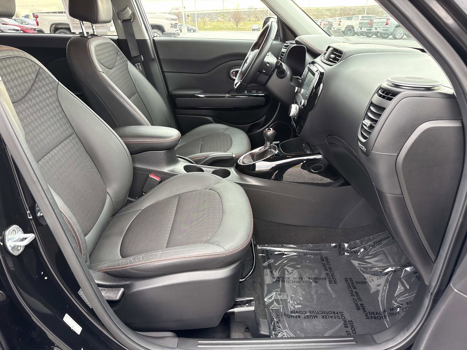 Used 2017 Kia Soul ! image 19