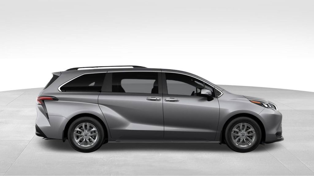 New 2026 Toyota Sienna XLE image 12