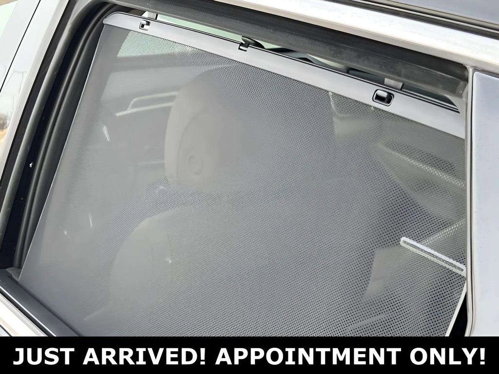 Used 2017 Kia Sorento EX image 28