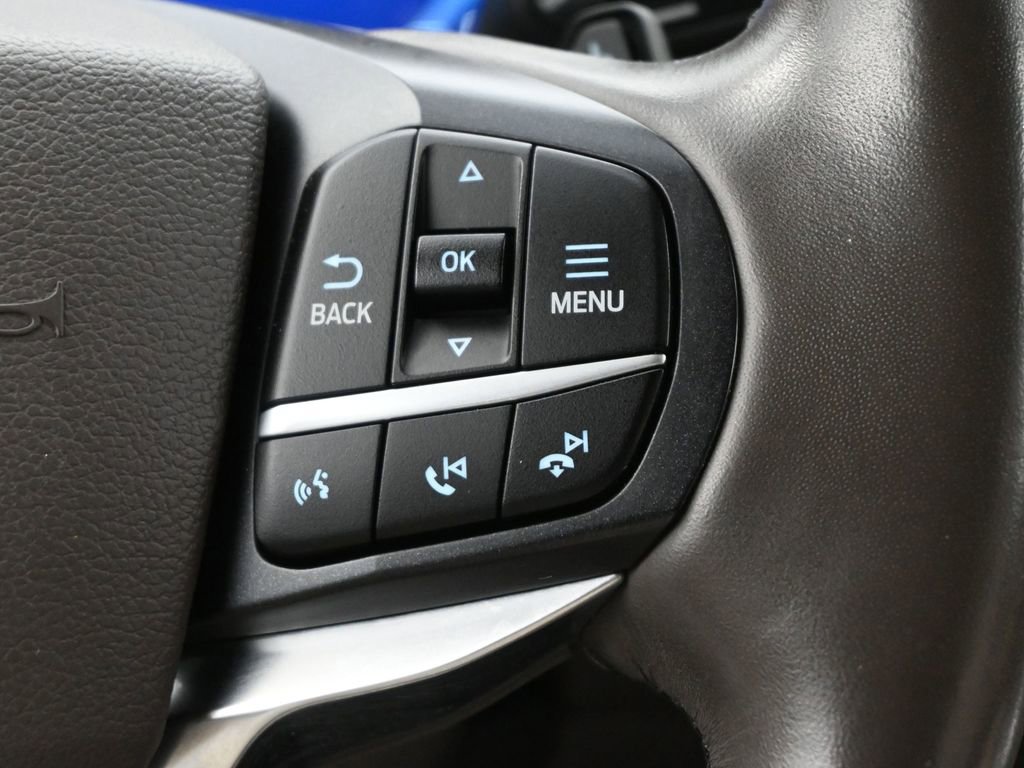 Used 2020 Ford Explorer Platinum w/ Premium Technology Package image 8