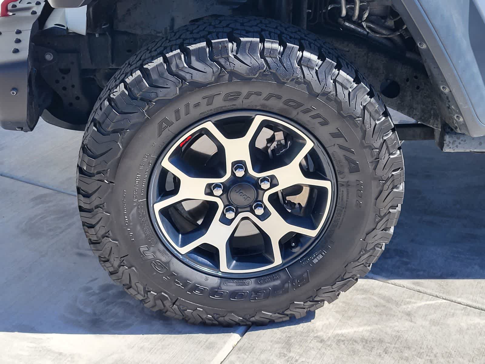 Used 2019 Jeep Wrangler Unlimited Rubicon AWD/4WD image 8