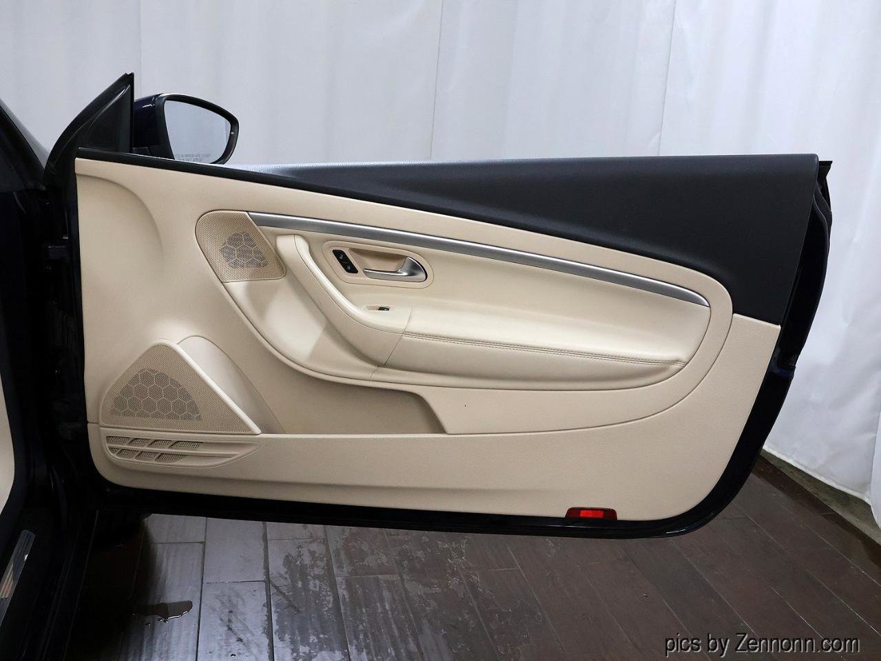 Used 2012 Volkswagen Eos Komfort image 30