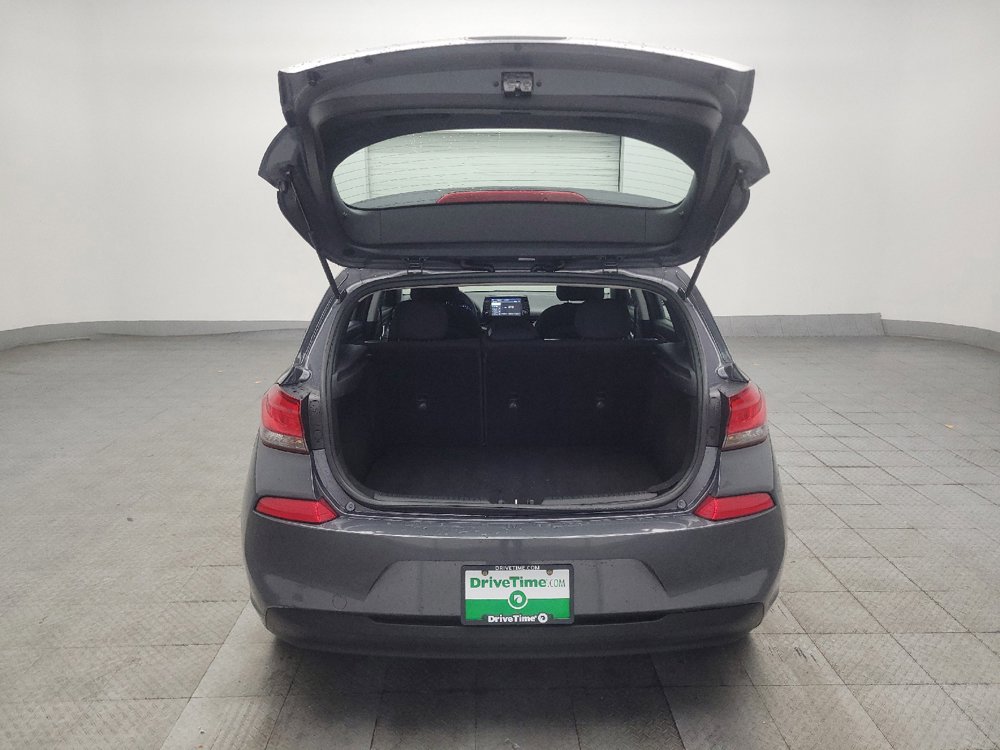 Used 2019 Hyundai Elantra GT FWD image 29