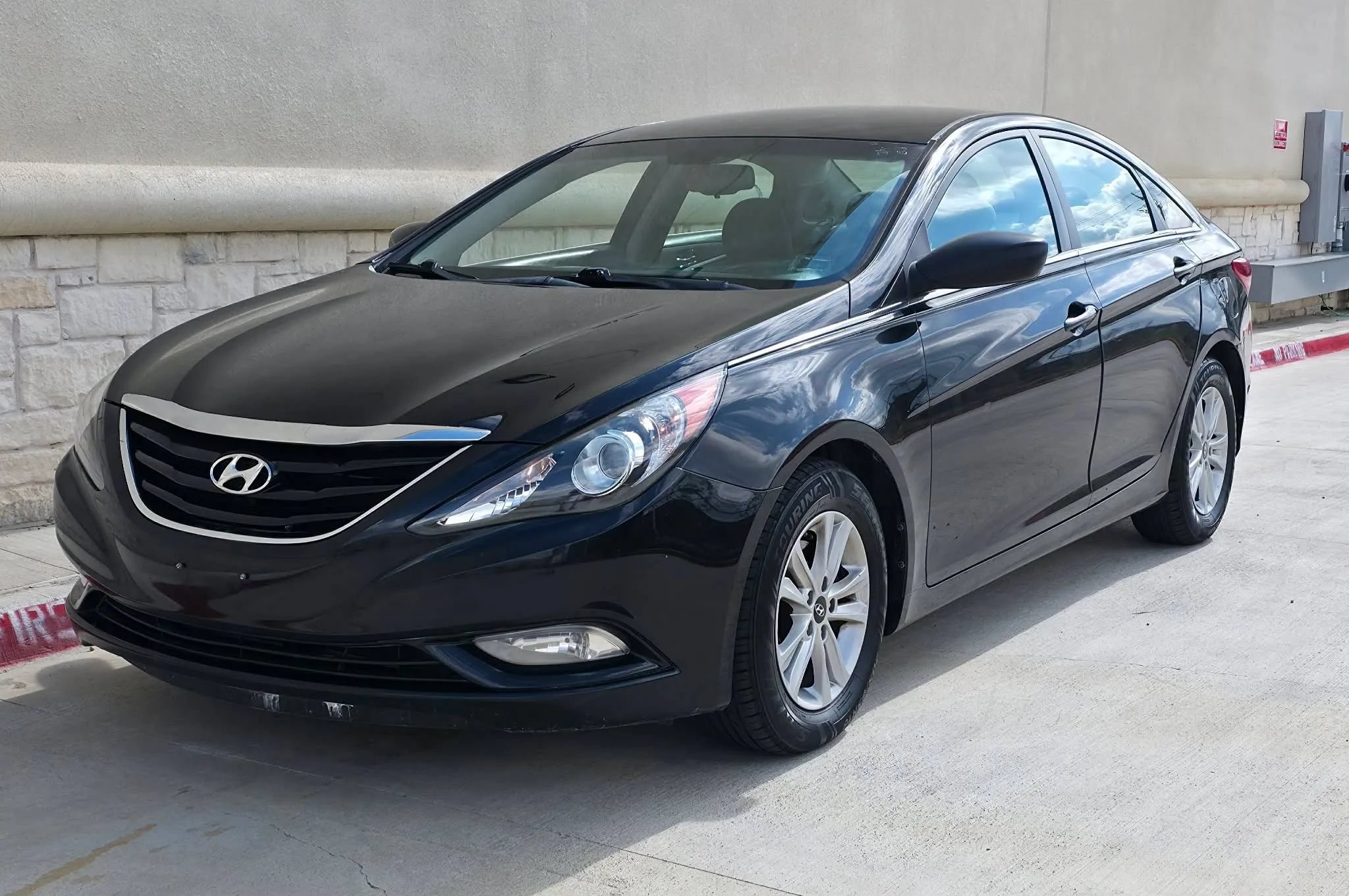 Used 2013 Hyundai Sonata GLS w/ Popular Equipment Pkg FWD image 6