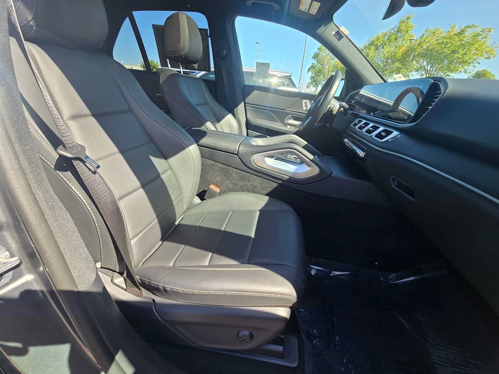 Used 2023 Mercedes-Benz GLE 350 4MATIC image 10