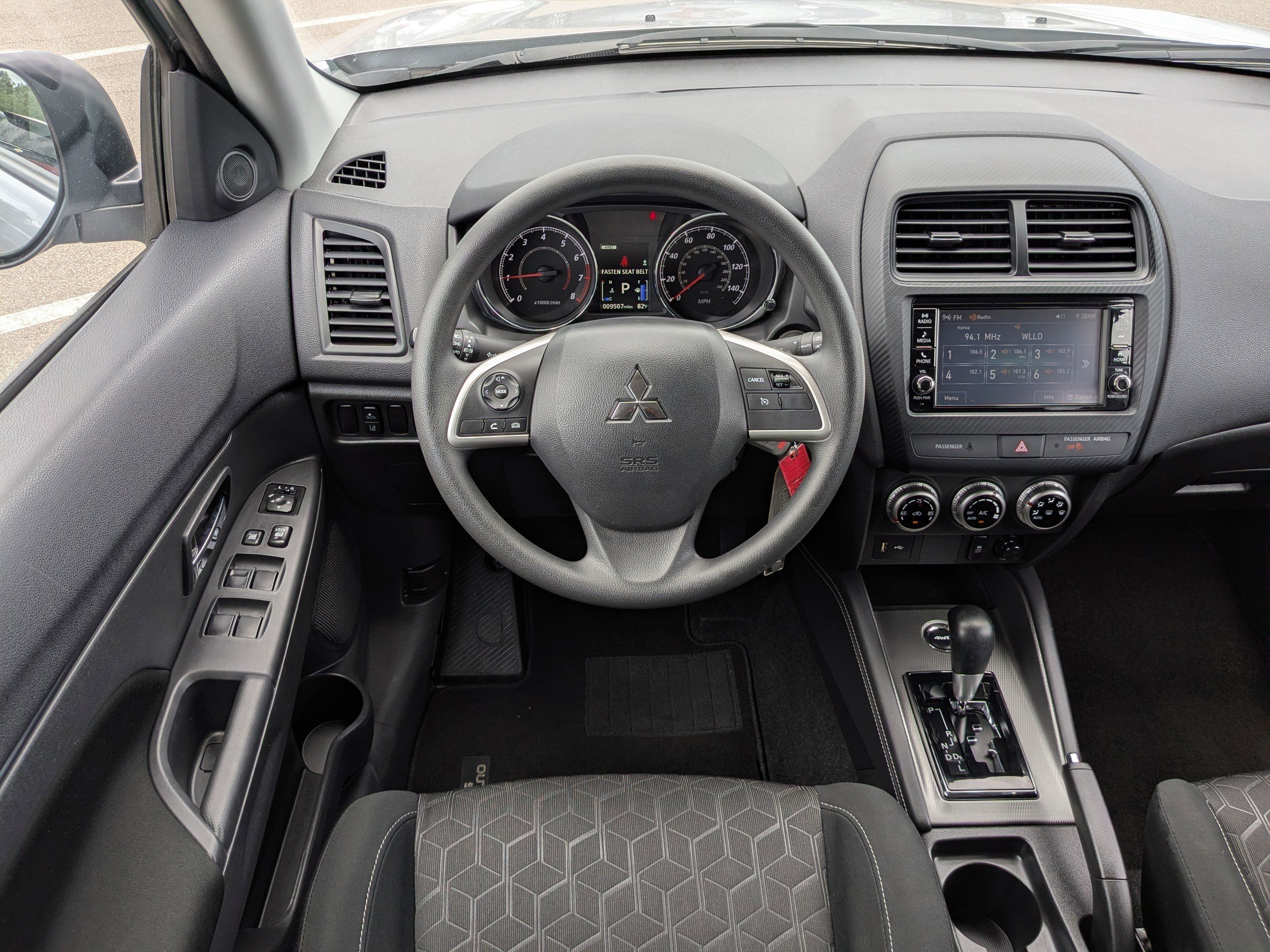 Used 2025 Mitsubishi Outlander Sport ES image 15