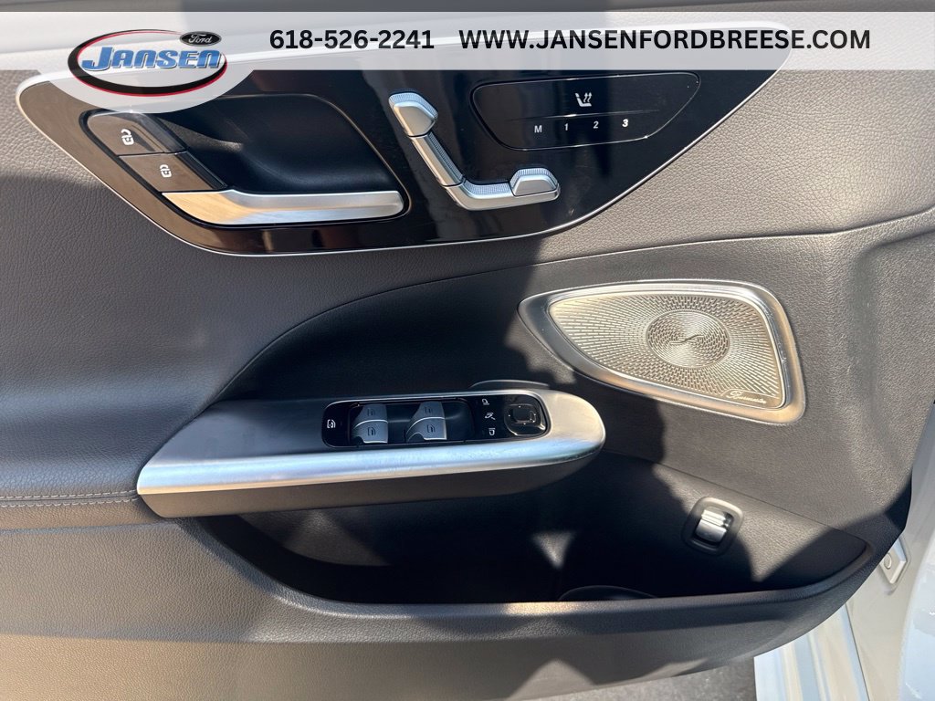 Used 2024 Mercedes-Benz C 300 4MATIC Sedan image 13