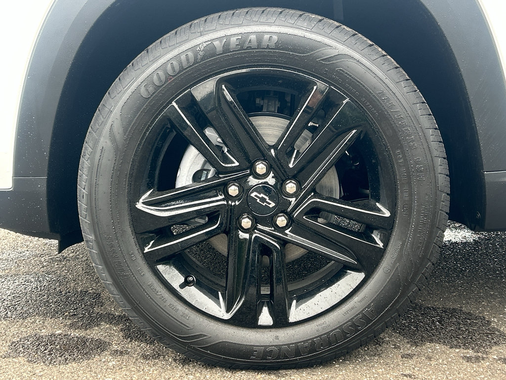 New 2026 Chevrolet Trax ACTIV FWD image 10