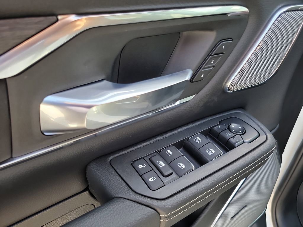 New 2026 RAM 1500 Laramie RWD image 17