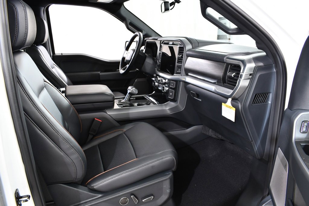 New 2025 Ford F150 Lariat w/ Equipment Group 502A High image 10