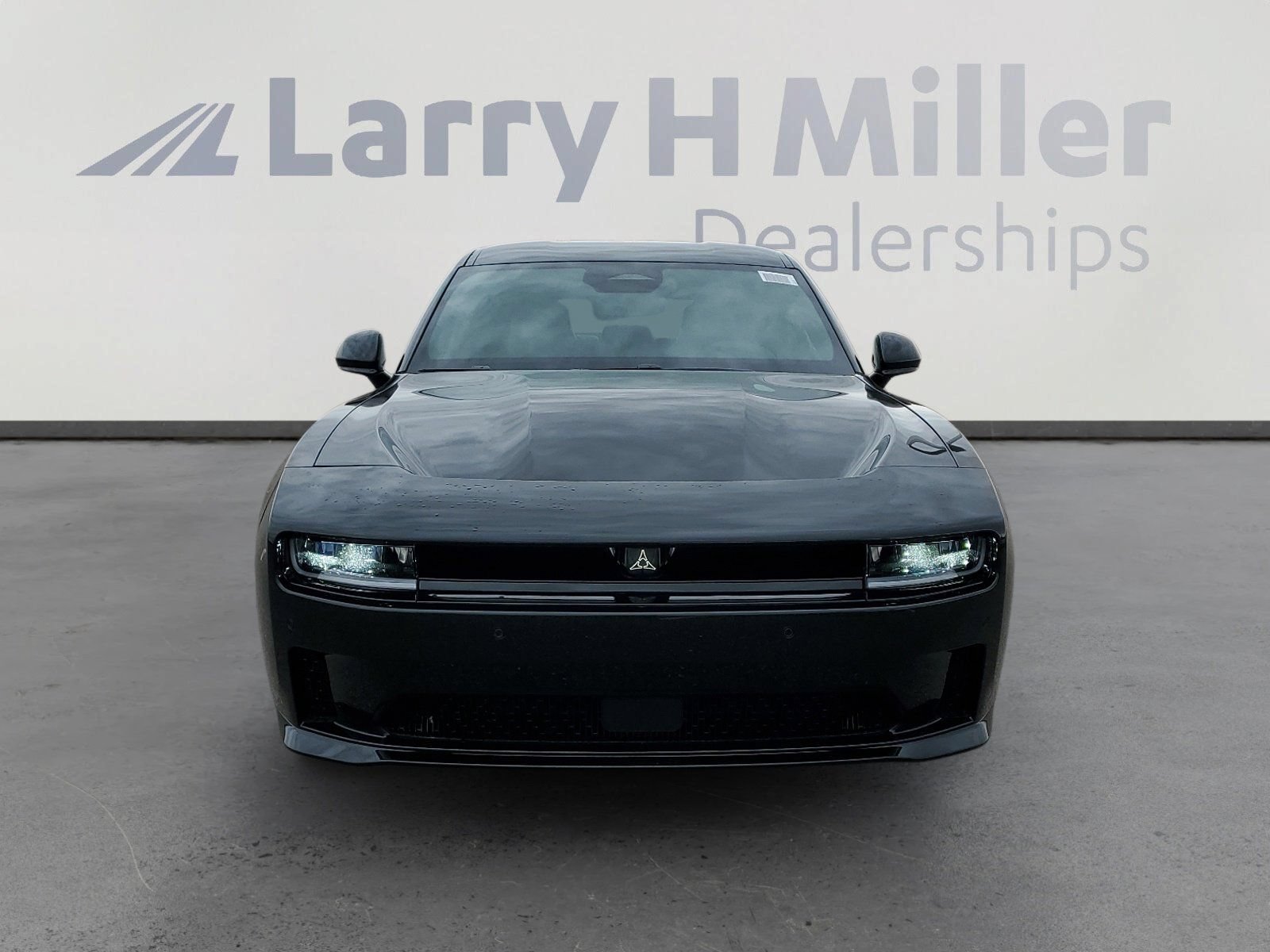 New 2025 Dodge Charger Daytona R/T w/ Quick Order Package 25M R/T AWD/4WD image 9