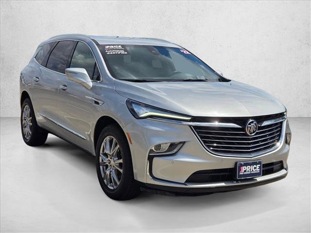 Used 2022 Buick Enclave Premium AWD/4WD image 3