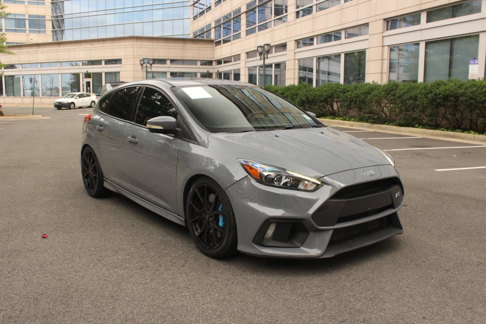 Used 2017 Ford Focus RS AWD/4WD image 1