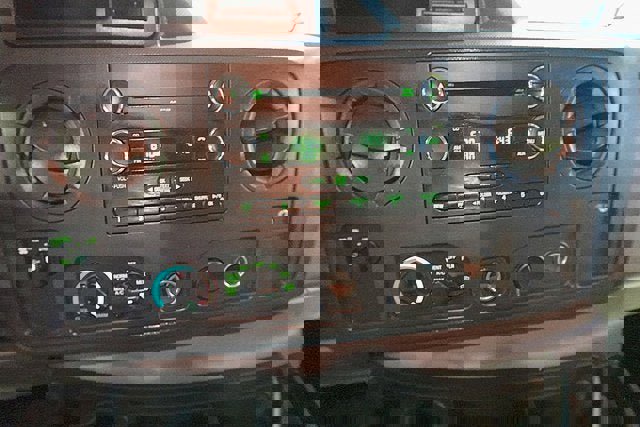 Used 2009 Ford E-350 and Econoline 350 Super Duty image 15