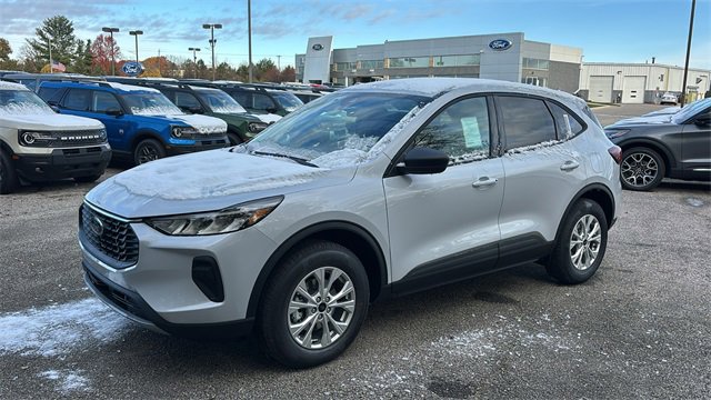 New 2026 Ford Escape Active w/ Tech Pack #1 image 2