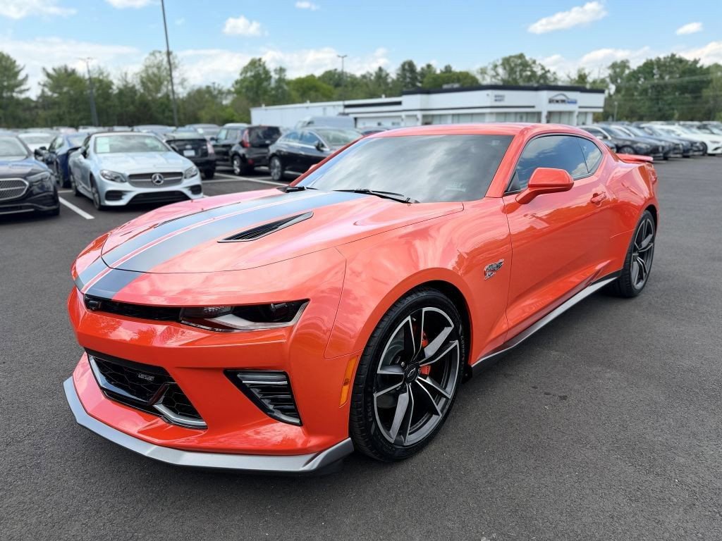 Used 2018 Chevrolet Camaro SS w/ Hot Wheels Edition RWD image 7