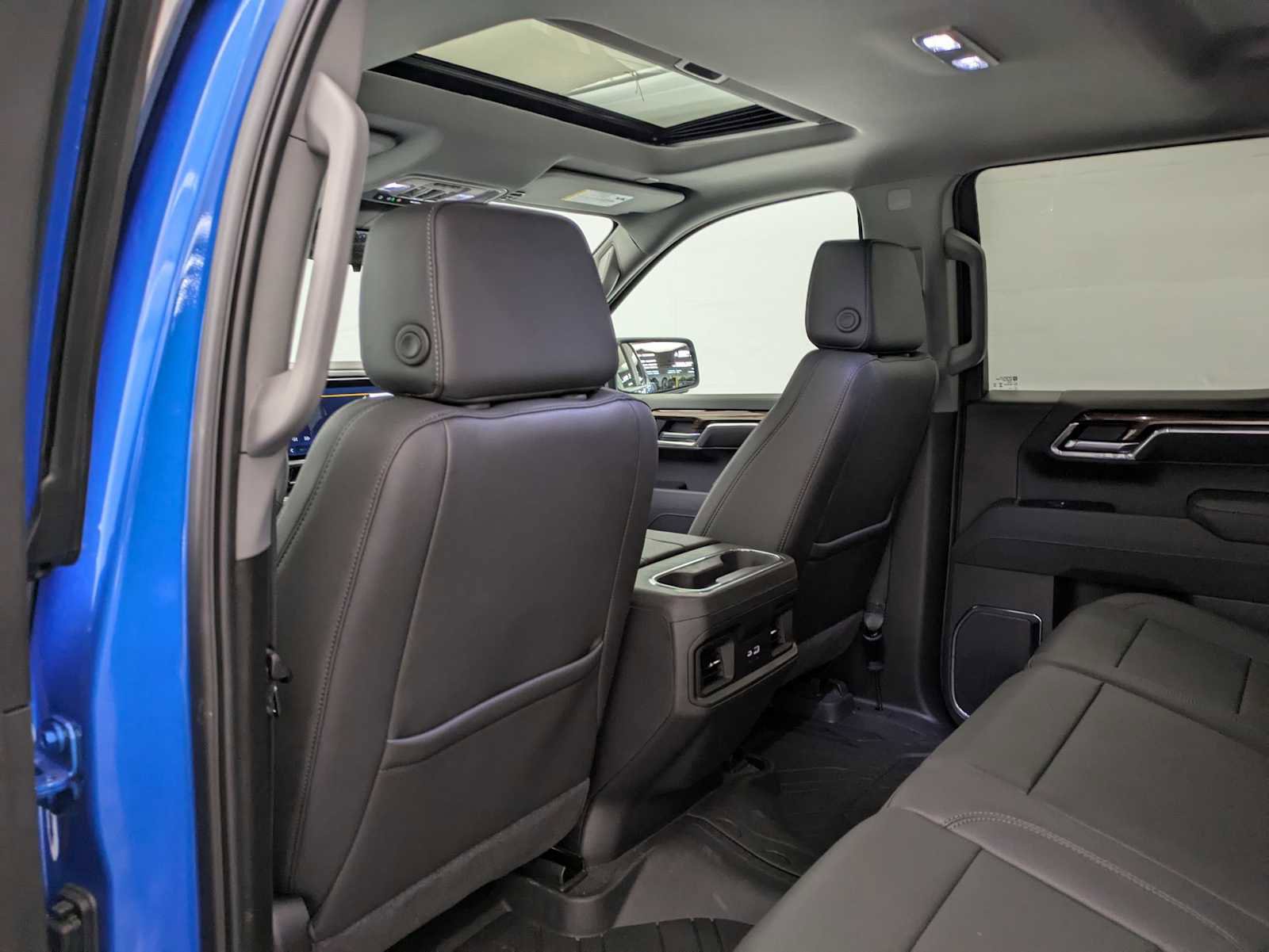 New 2025 Chevrolet Silverado 1500 RST w/ Convenience Package II image 21