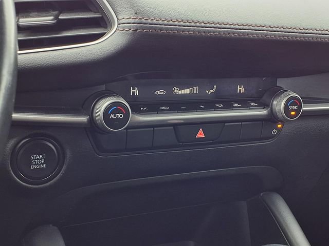 Used 2024 MAZDA MAZDA3 s image 12