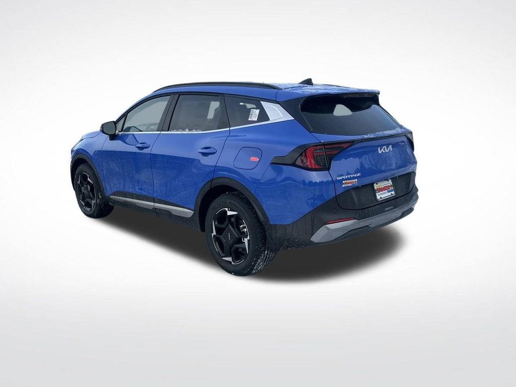 New 2026 Kia Sportage EX image 3
