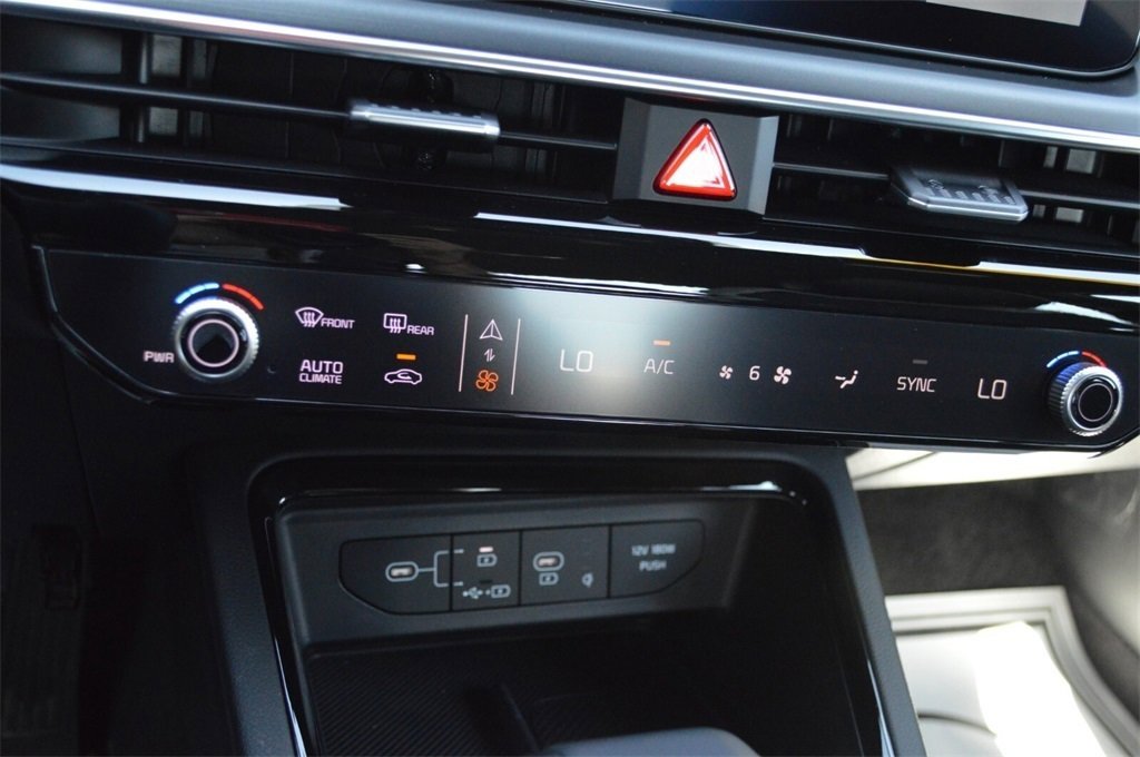 Used 2025 Kia K5 GT-Line image 36