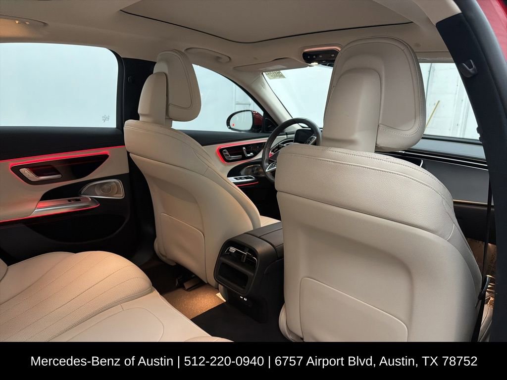 Used 2025 Mercedes-Benz E 450 4MATIC Sedan image 26