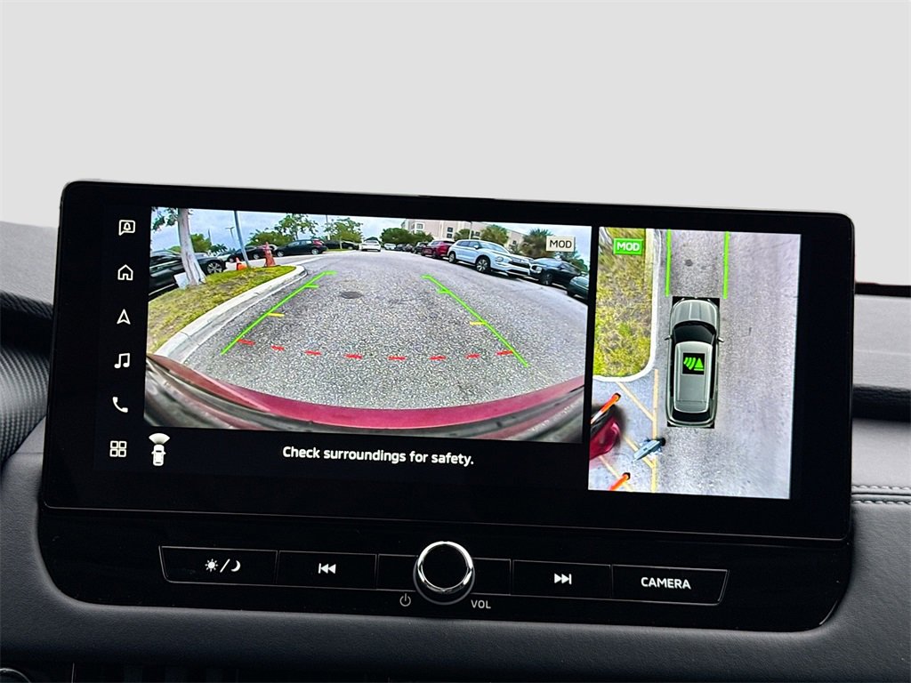 New 2025 Mitsubishi Outlander SE image 14