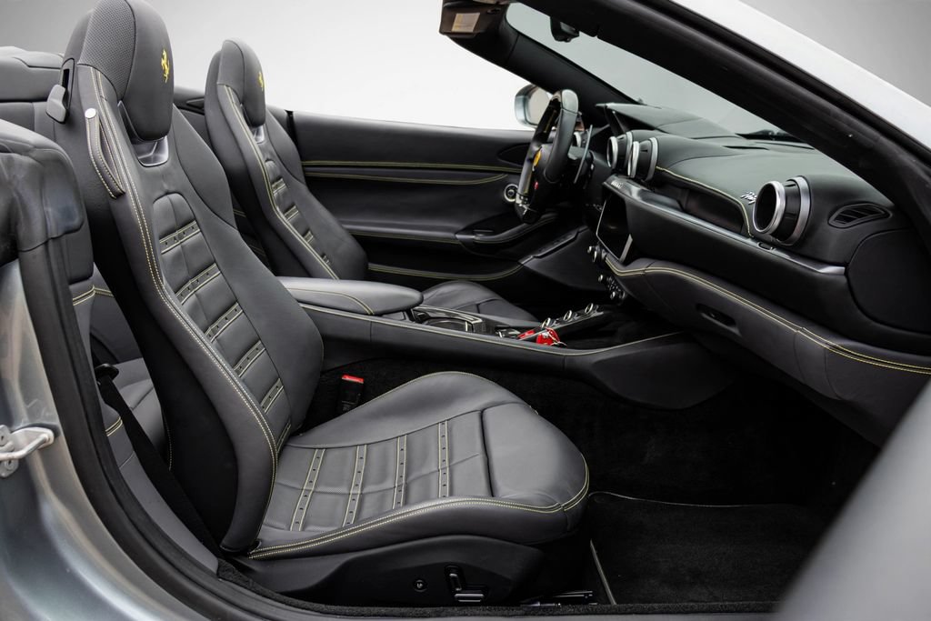 Certified 2022 Ferrari Portofino M RWD image 49