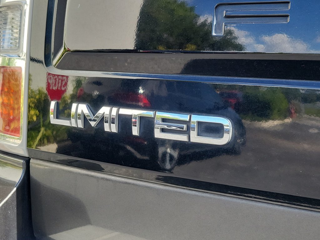 Used 2019 Ford Flex Limited w/ Equipment Group 301A FWD image 8
