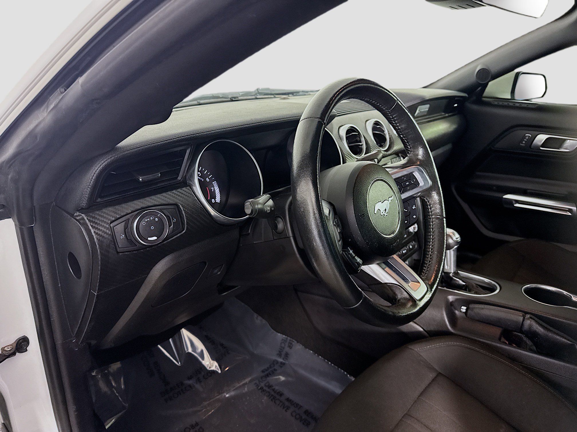 Used 2021 Ford Mustang EcoBoost image 23