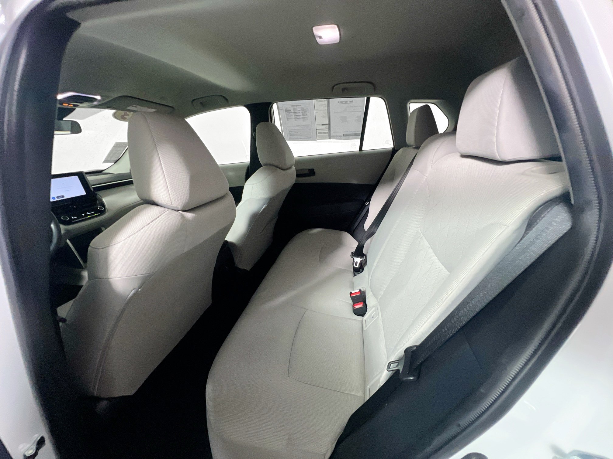 Used 2023 Toyota Corolla Cross L FWD image 24