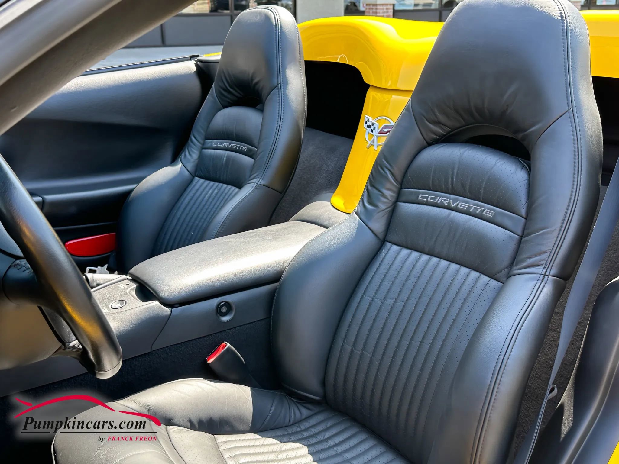 Used 2003 Chevrolet Corvette Convertible w/ Preferred Equipment Group1 image 34