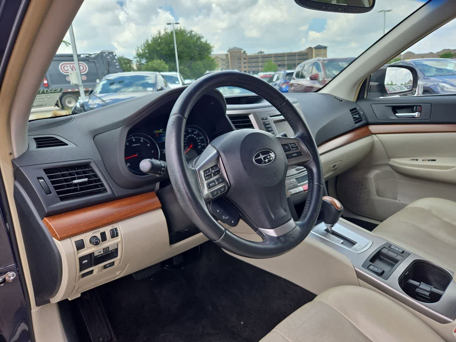 Used 2014 Subaru Outback 2.5i Limited w/ Moonroof Package AWD/4WD video 2