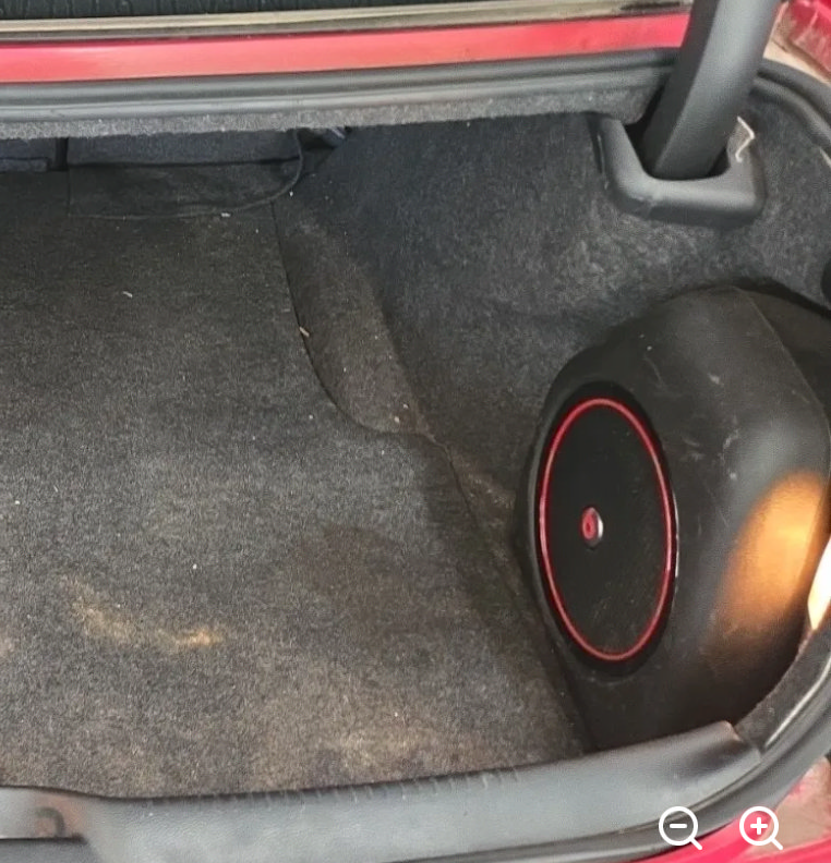 Used 2015 Chrysler 300 S RWD image 10