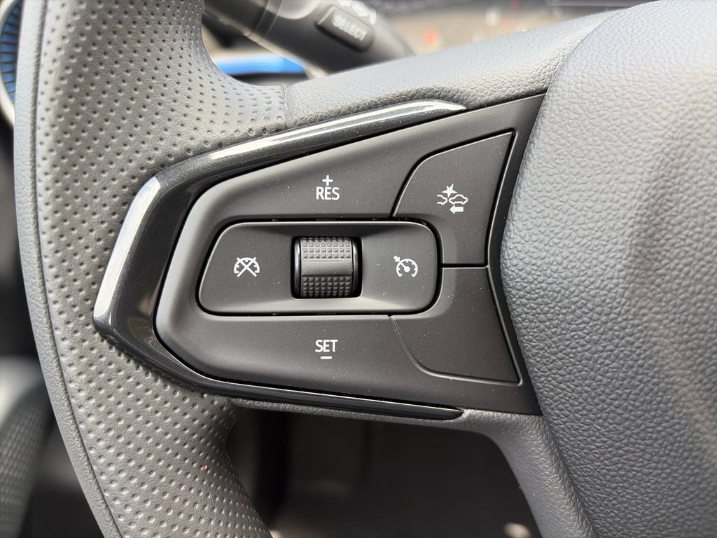 New 2026 Chevrolet Trax LS FWD image 11