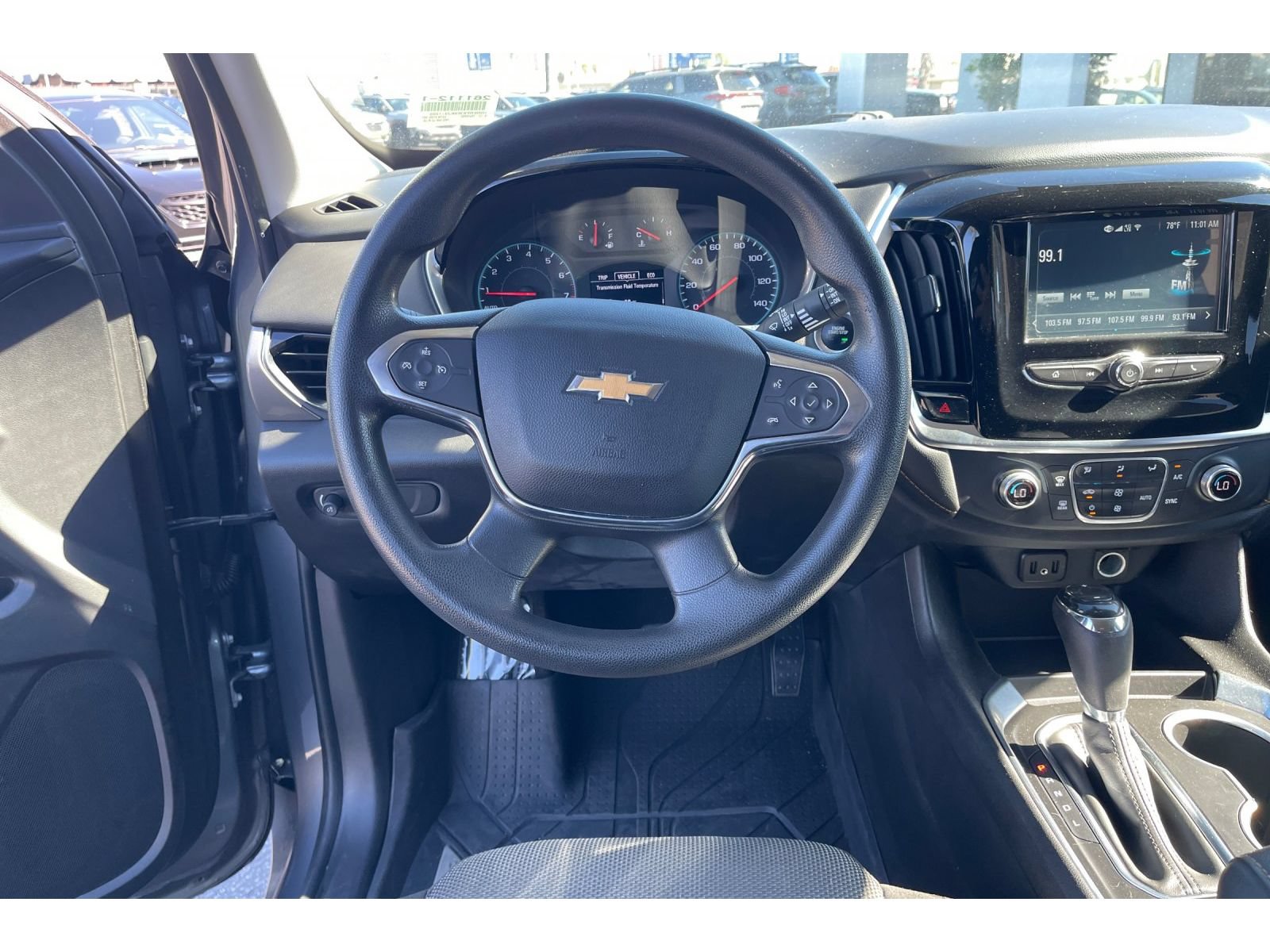 Used 2019 Chevrolet Traverse LS w/ LPO, Blackout Package FWD image 16