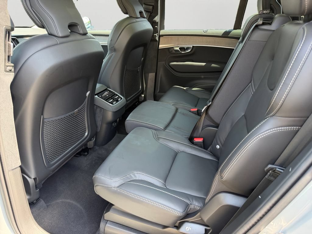 Certified 2026 Volvo XC90 B6 Ultra w/ Lounge Package AWD/4WD image 12
