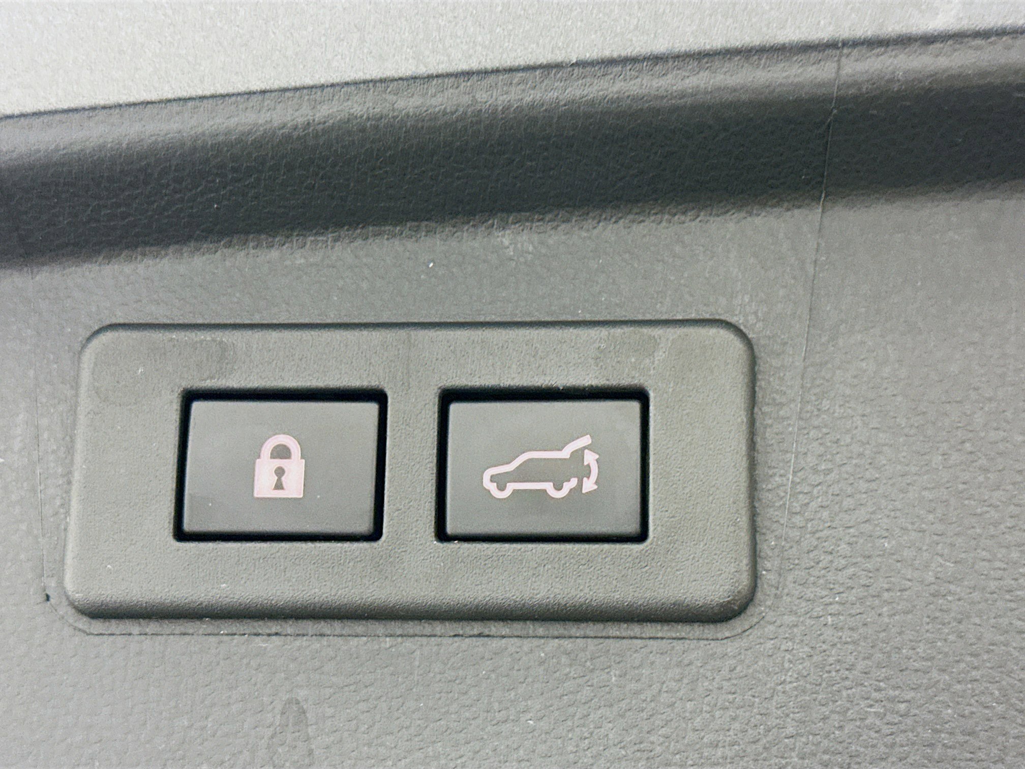 Used 2022 Subaru Outback Limited XT image 32