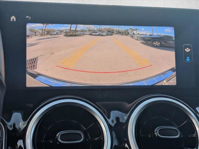 Used 2025 Mercedes-Benz GLA 250 image 13